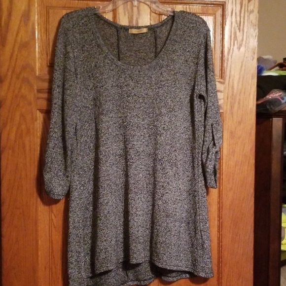 Cherish Tops - Adorable tunic!